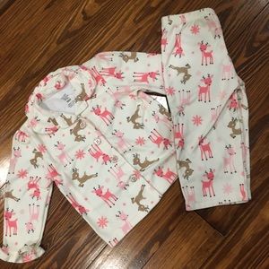 🌟(5/$10) Carter’s Reindeer Fleece Pajama Set